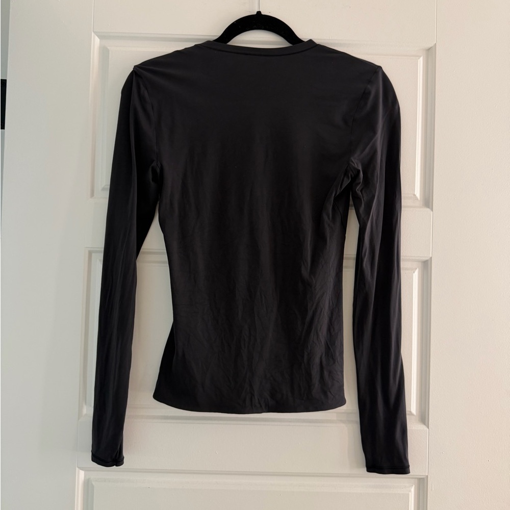 Wundermost Ultra-Soft Nulu Crewneck Long-Sleeve - Picture 4 of 5